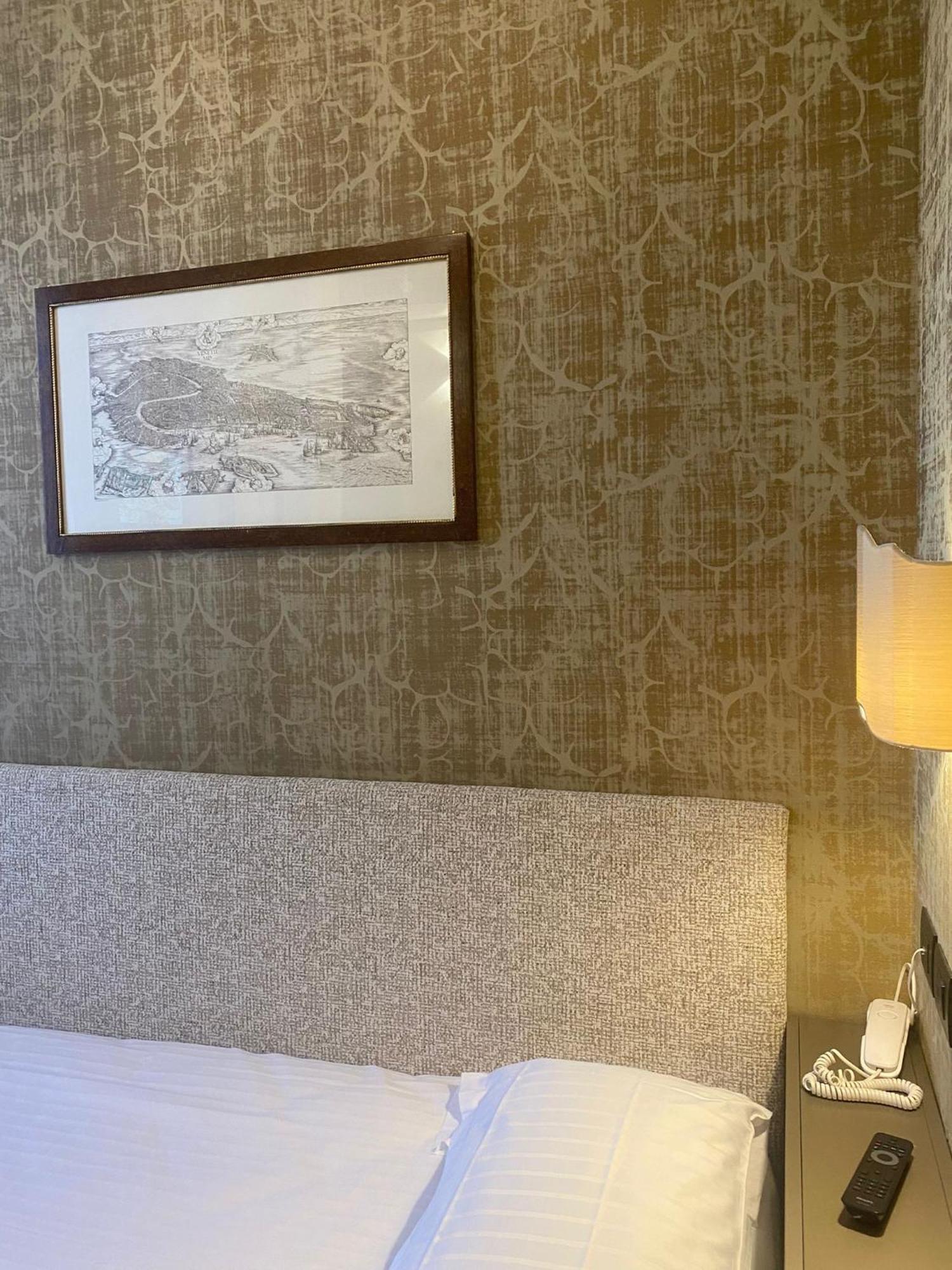 Accademia - Maravege Hotel Venecia