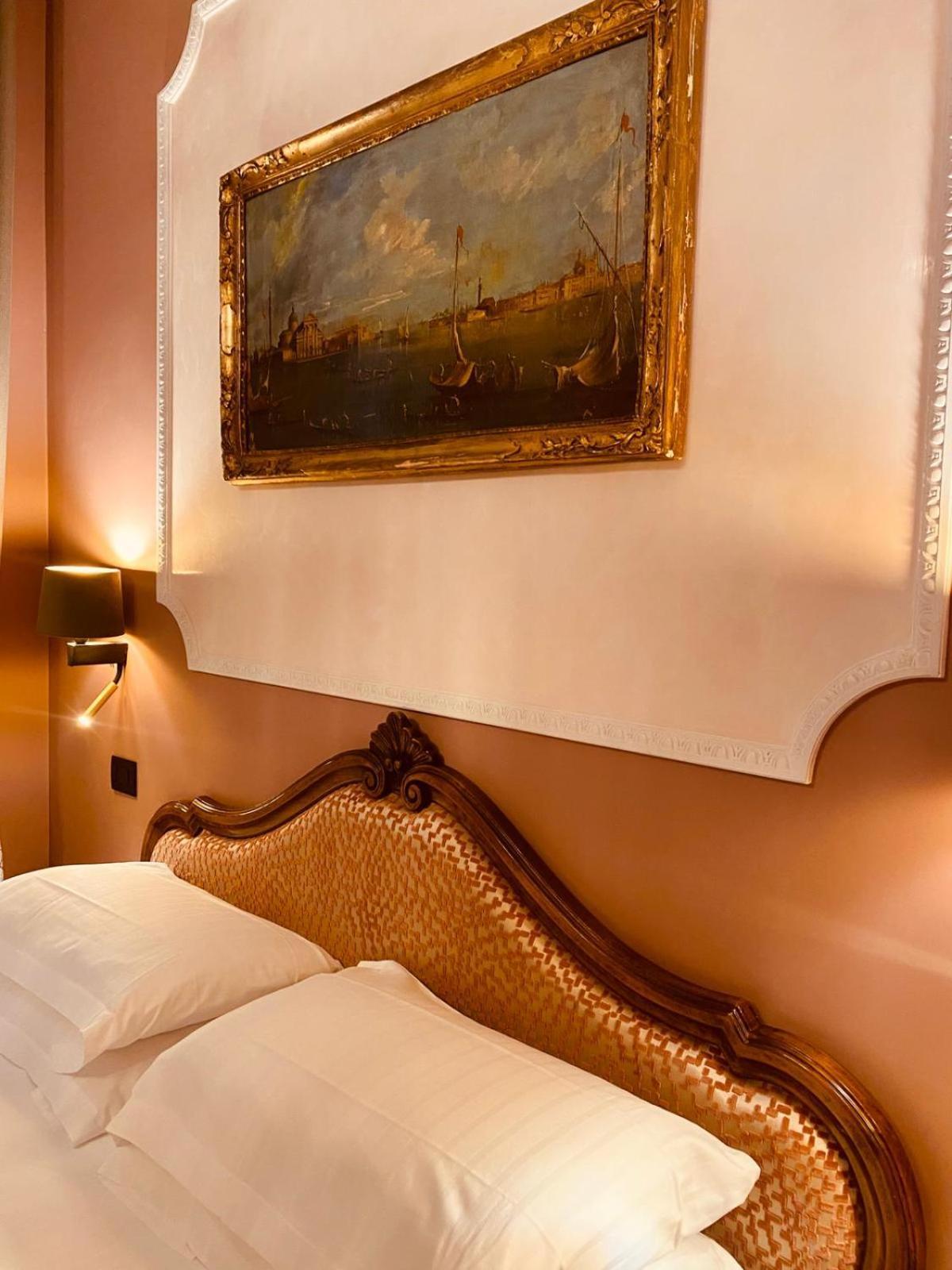 Hotel Accademia - Maravege Venecia